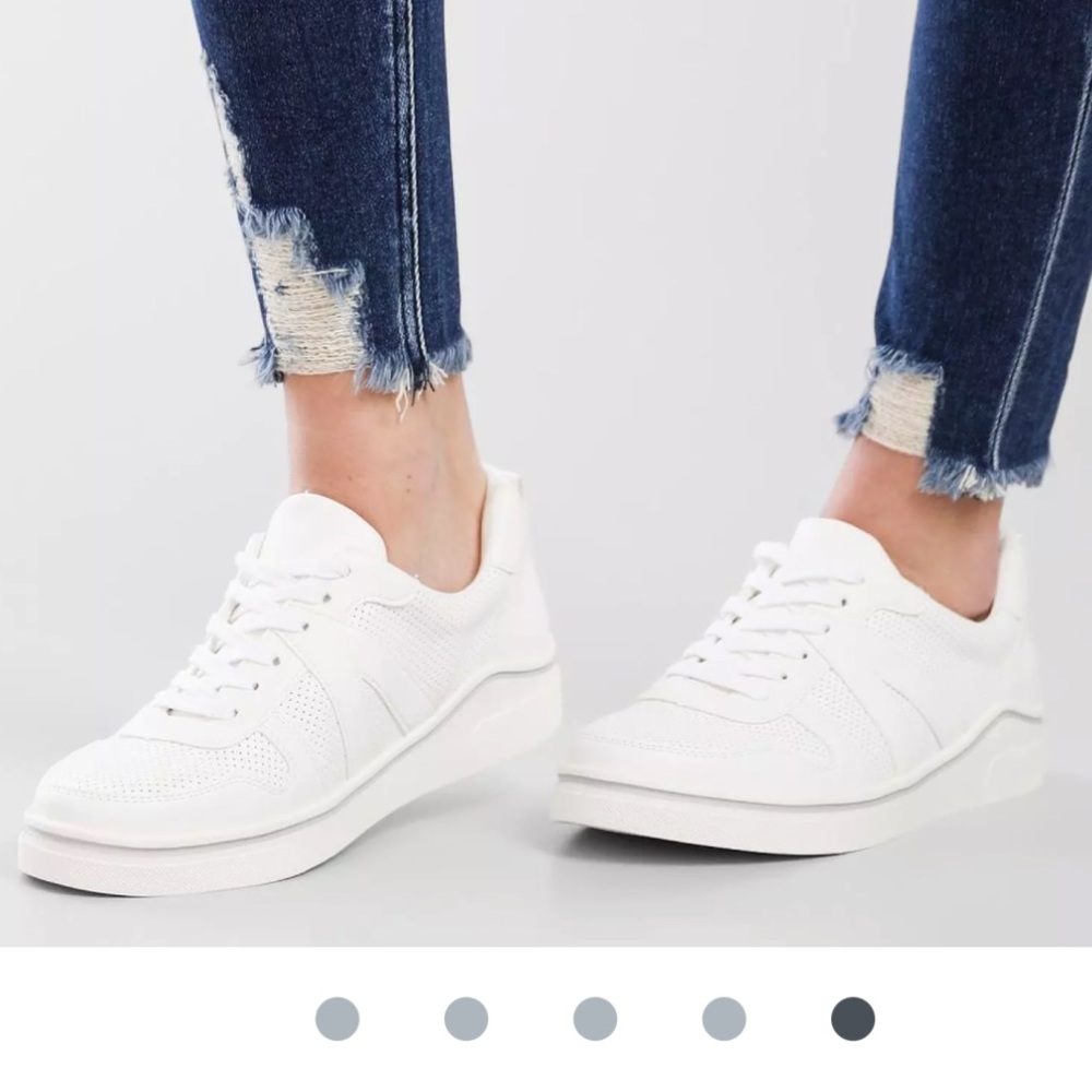 Womens white casual sneakers - Picture 2 of 6